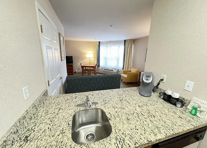 Smart Suites, An Ascend Collection Hotel